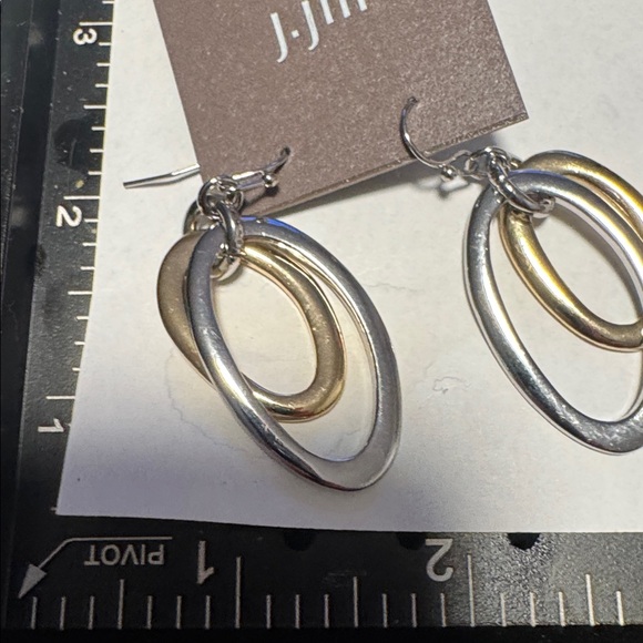 J. Jill Mixed Metal Oval Link Dangle Earrings NWT. (BJ111) - Picture 3 of 5